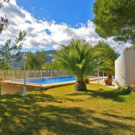 Villa Sleeps 8 Pool *